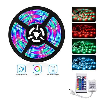 La sincronizzazione astuta Rgb flessibile di musica di CRESTIN 16.4ft RGB ha condotto le lampade fluorescenti WiFi APP