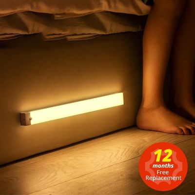 Bastone sulla luce di gabinetto senza fili del sensore di moto del guardaroba degli interni del Governo delle luci del LED